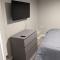 Modern 2 BDRM Apartment in Chicago