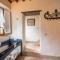 Awesome Home In Gaiole In Chianti With Heated Swimming Pool, Private Swimming Pool And 6 Bedrooms - Gaiole in Chianti