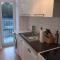 Spacious 70sqm apt in popular location