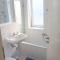 Spacious 70sqm apt in popular location