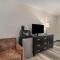 Travelodge by Wyndham Traverse City MI
