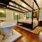 Silsbee's by Daniels House - 塞伦