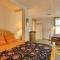 Less Than 1 Mi to Camelback Resort Home with Pool Table!