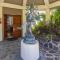 Waterfall House with Ocean Views in Haiku, Maui - Huelo