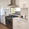 The Baltimore House - Family Getaway