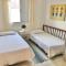 Novo Porto- Apartamentos 2 quartos, varanda, cozinha integrada