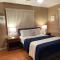 Luxe 3BR, 2BA + Hot Tub