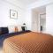 base-Beijing Wangfujing Serviced Apartment- in Hutong &Bike rental &Close to Forbidden City, Tian'anmen Square &Subway nearby &Free coffee &Washing machine,Kitchen &Restaurant discount &English speaking &High speed free WiFi - Peking
