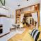 La Guardia Apartment with private parking