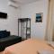 GOLDEN ROOMS Cipro