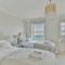 Driftwood - New Listing - 布里克瑟姆