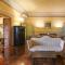 Apartments Florence- Borgo Pinti with Frescoes