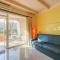 Yellow, Orange and Blue Apartments Desenzano - Happy Rentals