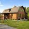 Riverside Rose Cabin: Luxe*LogCabin*MtnView*Sleeps12*Secluded*Shenandoah - Rileyville