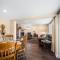 Country Cottage Basement Apartment