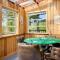 Waterfront Coos Bay Retreat with Kayaks!