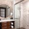 Blossom Hotel Houston, Curio Collection by Hilton