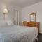 Ester Lee Oceanview Inn