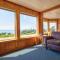Ester Lee Oceanview Inn