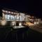 Skylight chalet