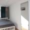 Strict center Warsaw comfortable apartment, 10th-floor with beautiful view on the park and skyscrapers, free WiFi, self check-in/out - Varšava
