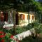 HOUSE VEZO