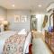 Charming Alexandria Vacation Rental in Old Town!