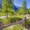 Riverfront Ouray Vacation Home about 1 Mi to Downtown!