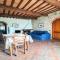 Cozy Holiday Home in Capraia e Limite with Pool