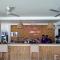 Elephant Beach Club & Resort Samui - شاطئ تشاوينغ