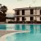 Scalea Apartments & Pool