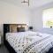 Woodside Apartment