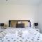 Woodside Apartment