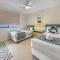 Beachfront Apt with rooftop spa across from Marcoola Beach