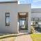 Romansbaai Moksha on the Sea - Gansbaai