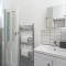 Stunning Central Penzance apartment with sea views