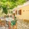 Anthia private studio a breath away from beaches