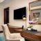Blossom Hotel Houston, Curio Collection by Hilton