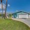 Luxury Apollo Beach Retreat with Private Pool and Dock - Apollo Beach