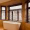 Aquilon Boutique Hotel