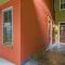 Captivating 4BR Haven with Park View near DT - أوستن