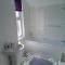 Conveniently located, newly refurbished flat (sleeps 4)