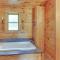 Charming Morganton Cabin with Hot Tub and Game Room! - 摩根顿