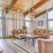 Serene Alto Cabin with Mountain Views and Fire Pit! - 阿尔托