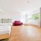 Tolstov Apartments - 1 or 3 Room Apartments with Balcony - 20 Min Messe DUS & Airport DUS