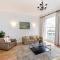 2-Bedroom Victorian Apartment in Kensington