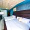 Golden Touch Executive Hotel
