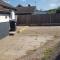 Detached Cottage Yards from the Beach