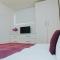 Camelias cozy place