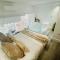 Luxury Beachfront Home - Gibilterra